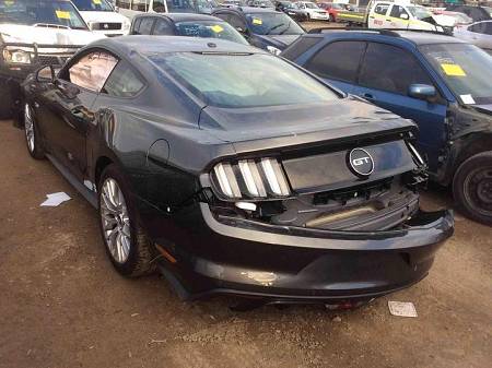 WRECKING 2017 FORD FM MUSTANG GT COUPE, 5.0L COYOTE